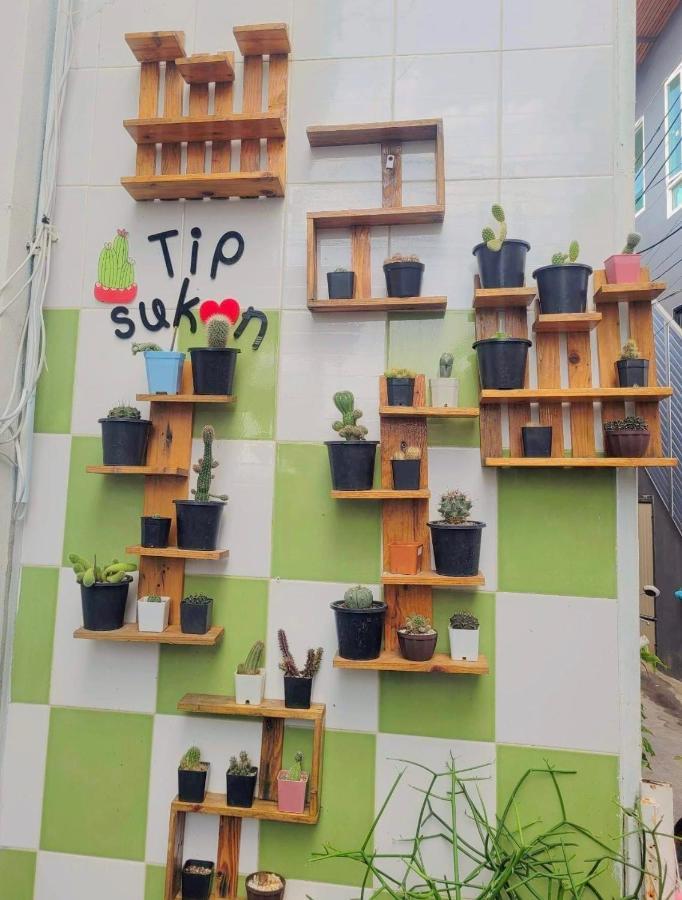 Baan Tipsukon Bed & Breakfast Ko Lan Luaran gambar