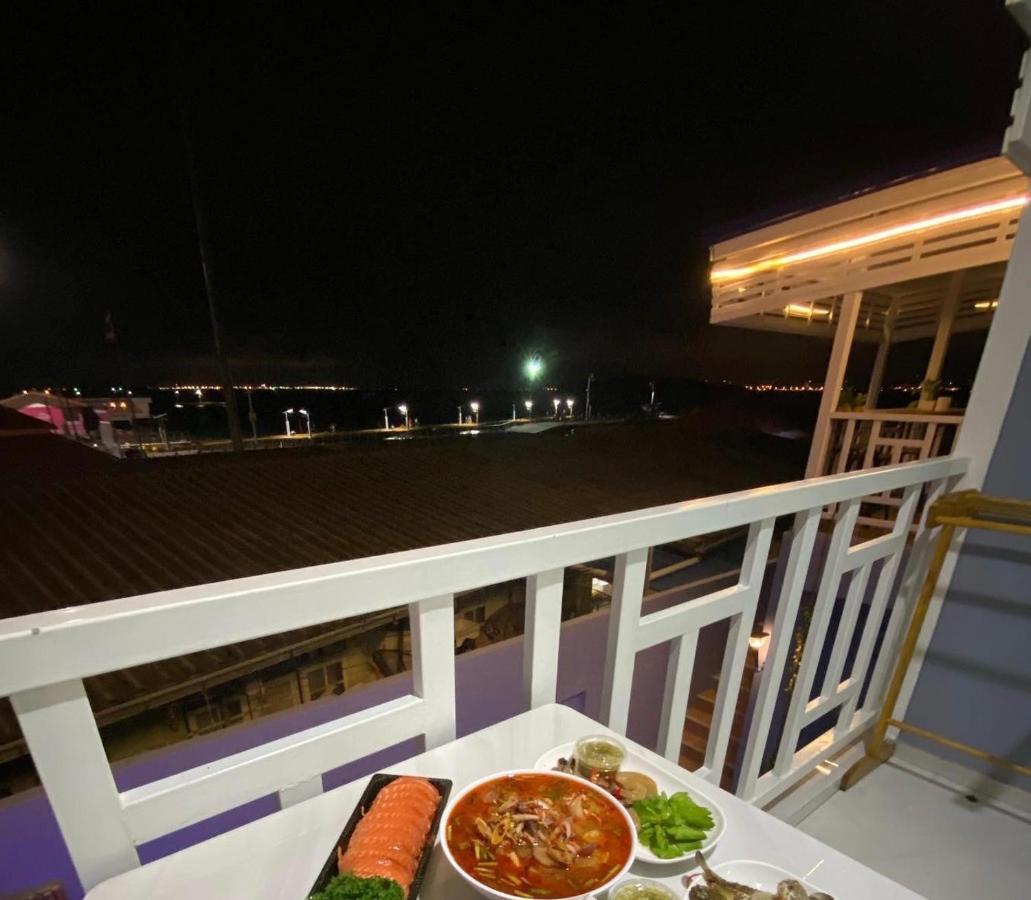 Baan Tipsukon Bed & Breakfast Ko Lan Luaran gambar