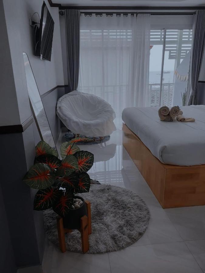 Baan Tipsukon Bed & Breakfast Ko Lan Luaran gambar